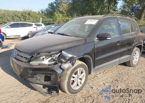 2015 Volkswagen Tiguan S z USA, uszkodzony, nr VIN WVGAV7AX7FW610991